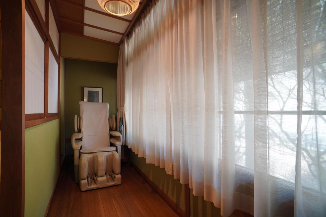 Arima Onsen Tocen Goshobo Hotel Kobe Eksteriør billede A room at a Japanese onsen