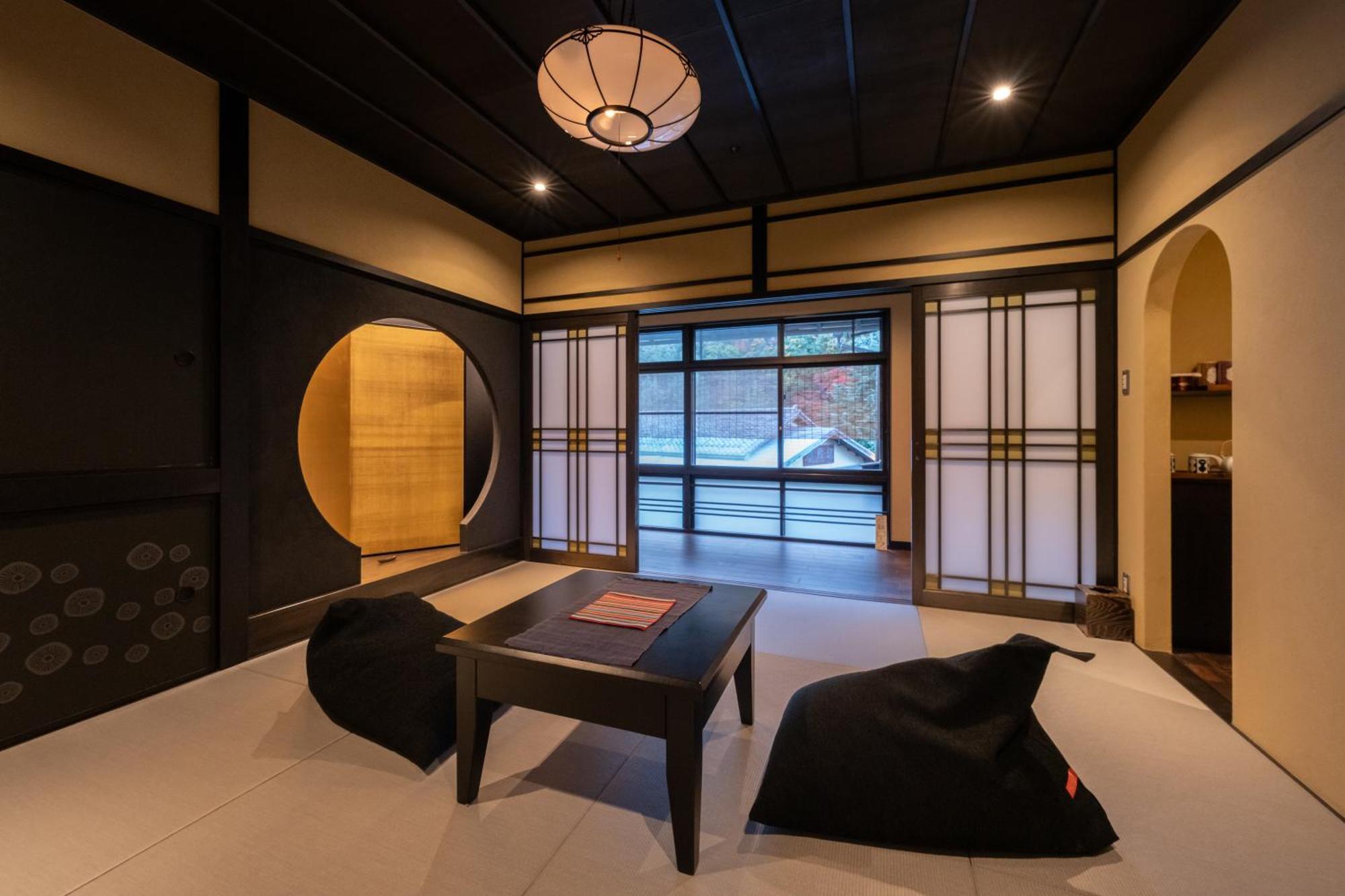 Arima Onsen Tocen Goshobo Hotel Kobe Værelse billede A traditional Japanese room